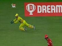 KXIP vs CSK: पंजाब के खिलाफ धोनी ने रचा इतिहास, ऐसा करने वाले दूसरे विकेटकीपर बने