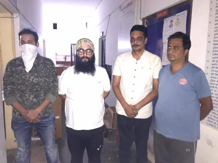 Uttrakhand STF arrest five bookie for betting on IPL matches ann देहरादून: आईपीएल में ऑनलाइन करते थे सट्टेबाजी, एसटीएफ ने चार लोगों को धर दबोचा