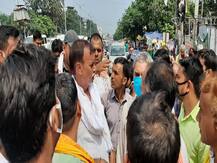 एनडीए में सीट बंटवारे के पहले दंगल,शुरु हुआ बीजेपी कार्यालय के बाहर टिकट कटे प्रत्याशियों का हंगामा