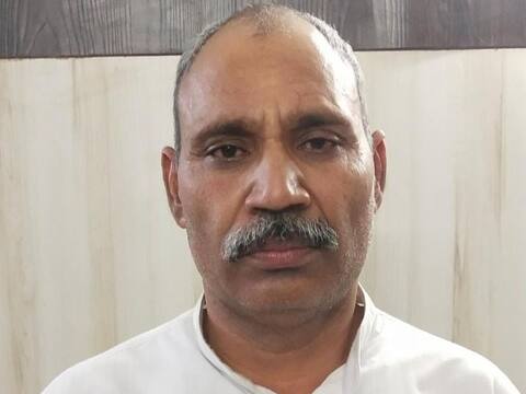 लखनऊ: बाइक बोट घोटाले में मास्टरमाइंड संजय भाटी के दो भाई गिरफ्तार, धरा गया 50 हजार का इनामी करण पाल लखनऊ: बाइक बोट घोटाले में मास्टरमाइंड संजय भाटी के दो भाई गिरफ्तार, धरा गया 50 हजार का इनामी करण पाल