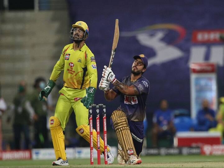IPL 2020, Dhoni takes most catches as wicket keeper in IPL history IPL 2020: हार के बावजूद इतिहास रच गए धोनी, ऐसा कारनामा करने वाले पहले खिलाड़ी बने