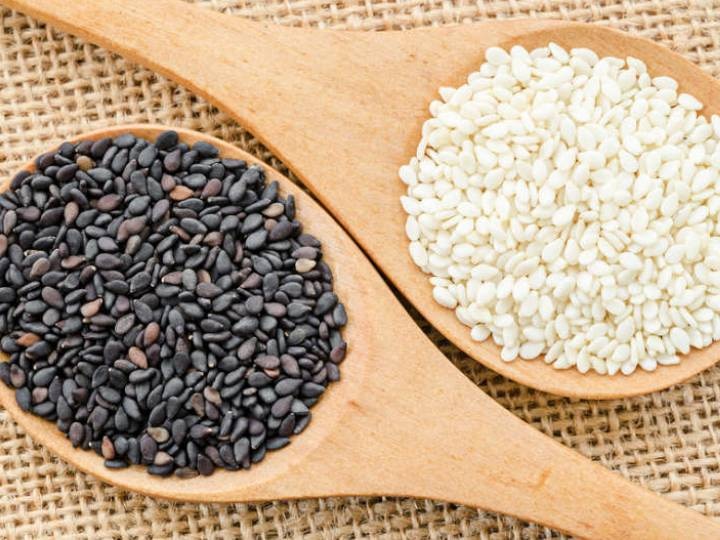 Sesame Seeds Benefits til khane ke labh Sesame Seeds Benefits: तिल खाने से होते हैं कई लाभ, डिप्रेशन कम करने के साथ ही अनगिनत फायदे
