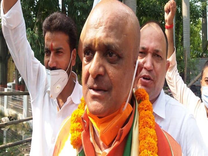 बिहार चुनावः रामेश्वर चौरसिया ने ऐन मौके पर लिया यू-टर्न, LJP उम्मीदवार के तौर पर किया नामांकन