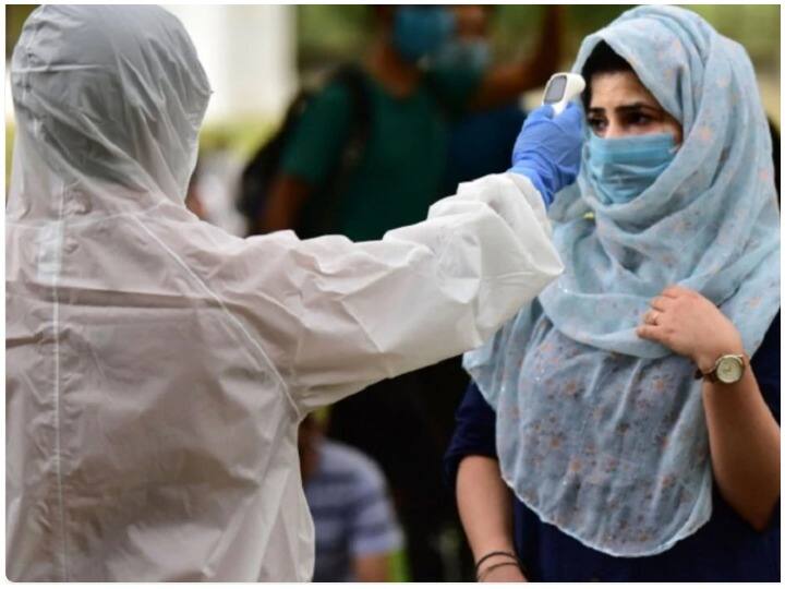 Coronavirus: Infection burdens on medical care, due to pressure Nepal asks only serious patients to visit hospitals Coronavirus: नेपाल में संक्रमण ने स्वास्थ्य व्यवस्था की खोली पोल, सिर्फ इमरजेंसी में अस्पताल आने की दी गई सलाह