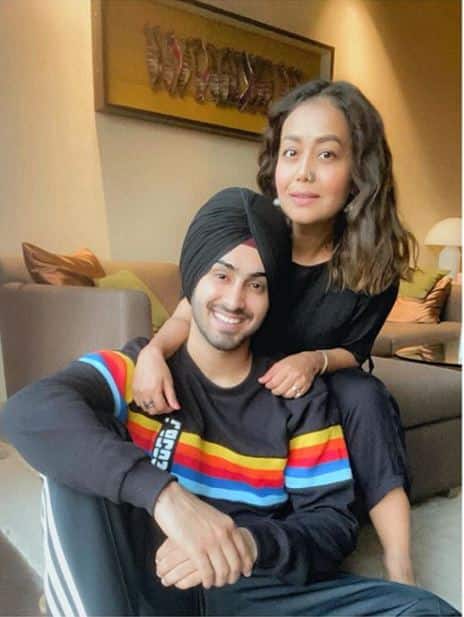 हाल ही में जब नेहा के एक्स ब्वॉयफ्रेंड हिमांश से जब नेहा और रोहनप्रीत की शादी को लेकर सवाल किया गया तो उन्होंने कहा था, 'अगर नेहा शादी कर रही हैं तो मैं उनके लिए खुश हूं. वह अपनी लाइफ में आगे बढ़ रही हैं. उनके साथ कोई है और यह देखकर अच्छा लग रहा है.'