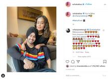 It's Official: नेहा कक्कड़ ने इस तस्वीर के साथ रोहनप्रीत संग कंफर्म किया रिलेशन, वायरल हो रही है रोके की तस्वीर