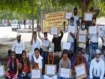 क्या है 69 हजार शिक्षक भर्ती मामला, जानें- दो साल तक क्यों अधर में लटकी रहीं भर्तियां?