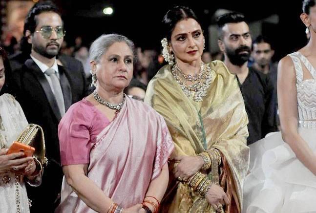 Rekha Birthday Special: ऋषि कपूर-नीतू की शादी में पहली बार सिंदूर लगाकर पहुंची थी रेखा, अमिताभ-जया से लेकर हर कोई हो गया था हैरान