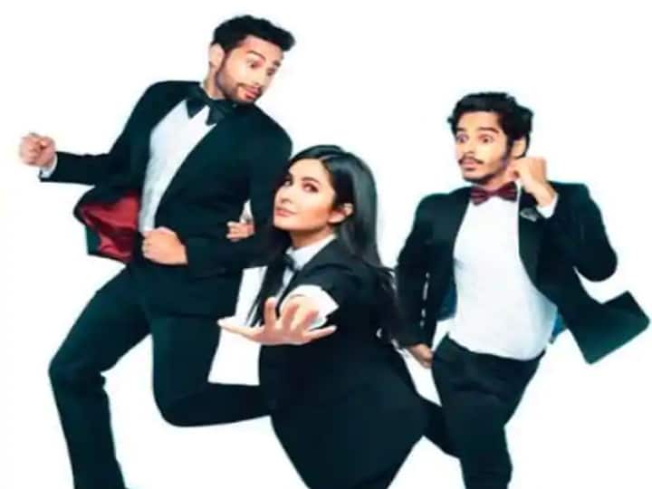 वर्कफ्रंट की बात करें तो कैटरीना कैफ जल्द ही अपनी आने वाली फिल्म 'सूर्यवंशी' (Sooryavanshi) में नजर आएंगी. कैटरीना कैफ इस फिल्म में अक्षय कुमार के साथ लीड रोल को प्ले करती दिखाई देंगी. साथ ही कैटरीना कैफ जल्द ही फोन भूत में भी नजर आने वाली हैं. इस फिल्म में उनके साख ईशान खट्टर और सिद्धांत चतुर्वेदी भी नजर आएंगे. 