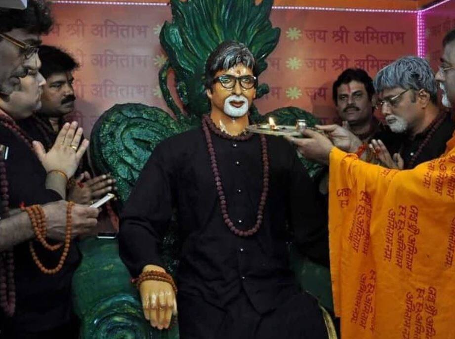 Amitabh Bachchan Birthday: 78 के हुए बिग बी, उनके मंदिर में वर्चुअल मुलाकात का आयोजन amitabh bachchan 78th birthday special virtual meet his temple Amitabh Bachchan Birthday: 78 के हुए बिग बी, उनके मंदिर में वर्चुअल मुलाकात का आयोजन