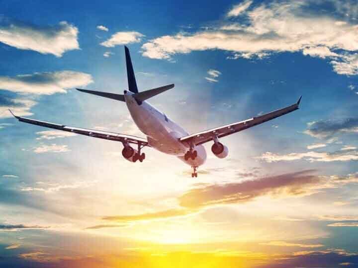 Lower fare limit for domestic flights will also be applicable for premium economy class seats घरेलू उड़ानों की निम्न किराया सीमा, प्रीमियम इकोनॉमी श्रेणी की सीटों के लिए भी होगी लागू