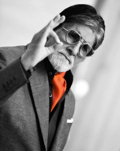 अमिताभ को जन्मदिन के मौके पर सोशल मीडिया के माध्यम से कई बड़ी हस्तियों ने बधाई संदेश भेजे हैं. (Photo Credit: Amitabh Bachchan Instagram)