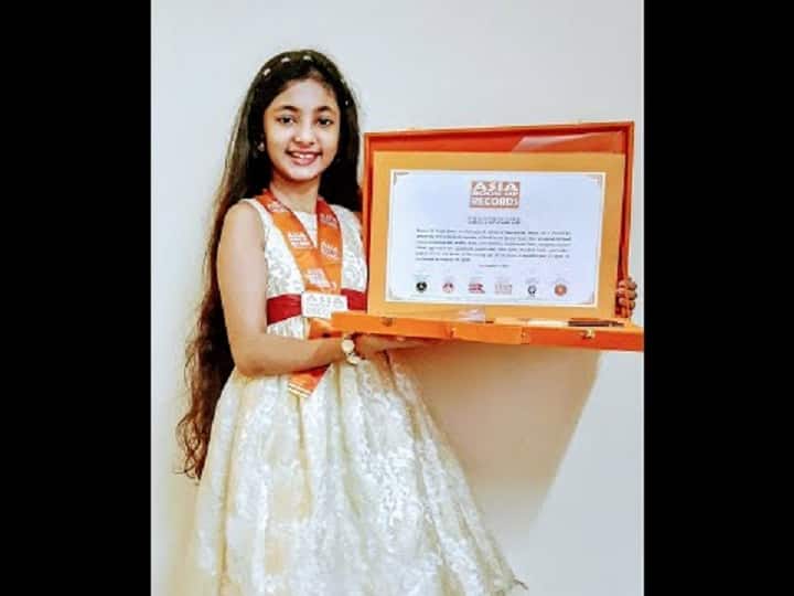 10-year-old girl records 33 dishes in less than 1 hour, video goes viral 10 साल की लड़की ने 1 घंटे से कम समय में 33 व्यंजन पकाकर बनाया रिकॉर्ड, वीडियो हो रहा वायरल