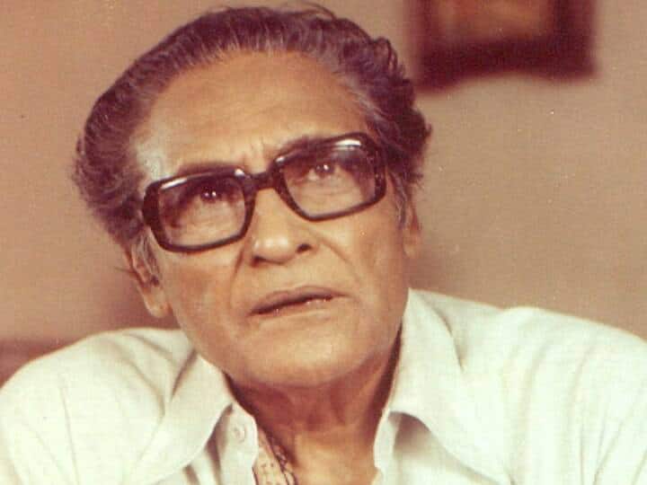 Ashok Kumar Birth Anniversary he believed acting is bad profession want to be a director Ashok Kumar Birth Anniversary: एक्टिंग को गंदा प्रोफेशन मानते थे अशोक कुमार, बनना चाहते थे डायरेक्टर