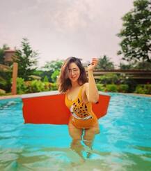 अभिनेत्री किम शर्मा गोवा में कर रहीं एन्जॉय, तस्वीरों को देख आप भी होंगे इनकी खूबसूरती के कायल