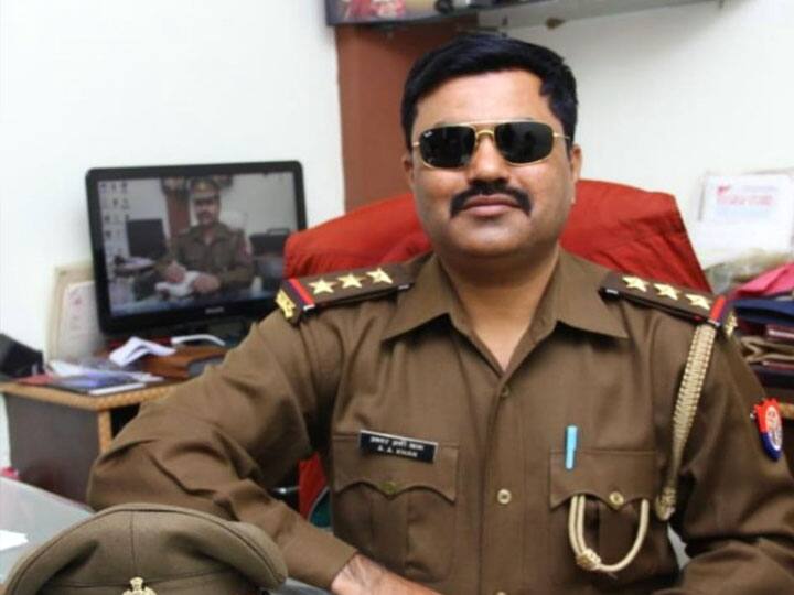 Prayagraj WhatsApp chat viral with Accused of murder ann प्रयागराज में पुलिस का खेल: Whatsapp पर हो रही थी पैसों के लेनदेन की बात, एसपी ने एसएचओ अनवर अली पर क्या लिया ऐक्शन?