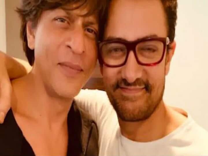 बॉलीवुड के किंग खान और बॉलीवुड के मिस्टर परफेक्शनिस्ट दोनों बॉलीवुड पर राज करते हैं. सब लोग इन दोनों एक्टर की फिल्मों का बेस्ब्री से इंतजार करते है. लेकिन दोनों किसी भी फिल्म में लीड किरदार के तौर पर साथ नजर नहीं आए हैं. आपको बता दे, फिल्म पहला नशा के एक सीन में आमिर और शाहरुख साथ में दिखे थे लेकिन उसे दोनों की बतौर लीड किरदार फिल्म नहीं कहा जा सकता है.