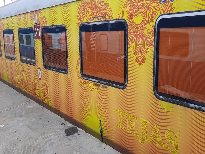 फिर शुरू होगी तेजस एक्सप्रेस, कम होगा किराया, इस तारीख से शुरू होगी बुकिंग
