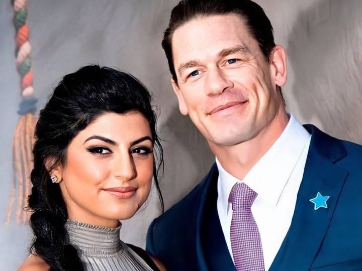 wwe champion and hollywood actor John Cena Marries Shay Shariatzadeh in a Private Ceremony जॉन सीना ने गुपचुप रचाई गर्लफ्रेंड शाय शरियातदेह संग शादी, ट्वीट कर किया फैंस को दिया सरप्राइज