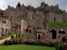 रहस्य और इतिहास की भूलभुलैया है गोलकोंडा किला, यह नहीं देखा तो कुछ नहीं देखा