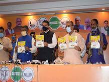 बिहार चुनाव: NDA ने जारी किया रिपोर्ट कार्ड, कहा- हम विकास के कामों को लेकर जनता के बीच जा रहे हैं