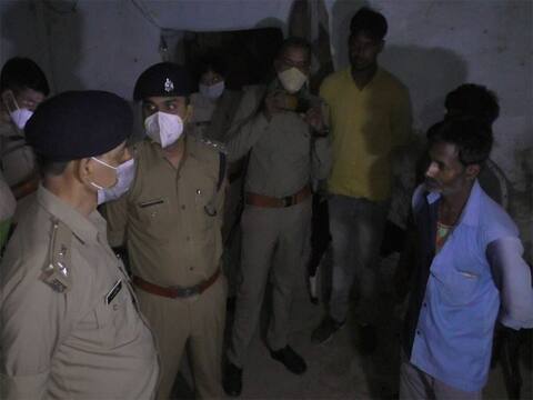 जालौन: दो दिव्यांग बच्चों की हत्या कर कलयुगी मां ने उठाया ये खौफनाक कदम, जानें पूरा मामला जालौन: दो दिव्यांग बच्चों की हत्या कर कलयुगी मां ने उठाया ये खौफनाक कदम, जानें पूरा मामला