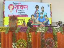 यूपी: सीएम योगी ने की मिशन शक्ति की शुरुआत, बोले- पीड़ित को श्रद्धांजलि देने के लिए बलरामपुर को चुना