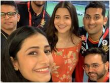 IPL 2020: चहल की मंगेतर धनश्री के साथ दिखीं अनुष्का शर्मा, फोटो में फ्लॉन्ट किया बेबी बंप