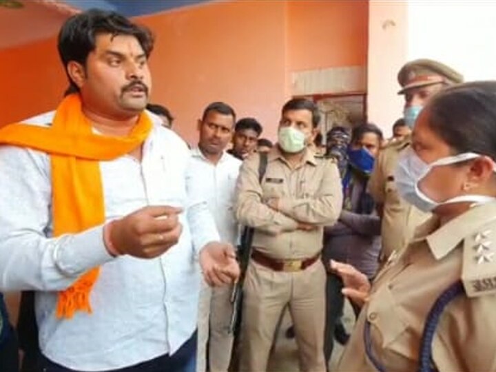 Hindu Jagran Manch Worker attacked in Bulandshahr in Uttar Pradesh ANN बुलंदशहरः हिंदू जागरण मंच के कार्यकर्ता पर जानलेवा हमला, मुख्य आरोपी गिरफ्तार, 2 अन्य फरार