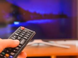 Oppo ने लांच किया अपना पहला स्मार्ट टीवी, जानें क्या है कीमत और फीचर्स, mi TV से होगा मुकाबला