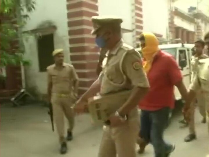 Balia Firing and Murder case accused dheerendra singh sent to 14 day judicial custody  बलियाः 14 दिनों की न्यायिक हिरासत में भेजा गया गोलीकांड का आरोपी धीरेंद्र सिंह