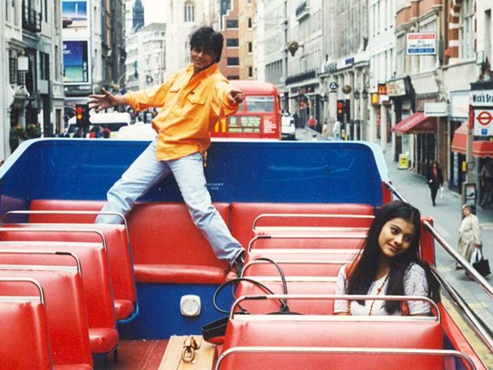 फिल्म 'दिलवाले दुल्हनिया ले जाएंगे' के 25 साल पूरे, लंदन में लगेगी शाहरुख खान और काजोल की कांस्य मूर्तियां Dilwale Dulhania Le Jayenge complete 25 years Bronze statue of Shah Rukh khan Kajol to be unveiled at London Leicester Square फिल्म 'दिलवाले दुल्हनिया ले जाएंगे' के 25 साल पूरे, लंदन में लगेगी शाहरुख खान और काजोल की कांस्य मूर्तियां