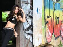 टीएमसी सांसद नुसरत जहां का फोटोशूट इंटरनेट पर वायरल, दोस्त मिमी ने कहा ‘किलर’