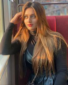 In Pics: पाकिस्तानी लोगों से परेशान टिकटॉक स्टार, सोशल मीडिया पर किया देश छोड़ने का ऐलान