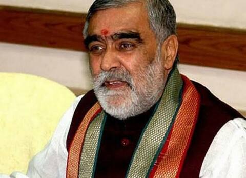Bihar Election: केंद्रीय मंत्री अश्विनी चौबे की फिसली जुबान, लालू यादव को लेकर दिया विवादित बयान Bihar Election: केंद्रीय मंत्री अश्विनी चौबे की फिसली जुबान, लालू यादव को लेकर दिया विवादित बयान