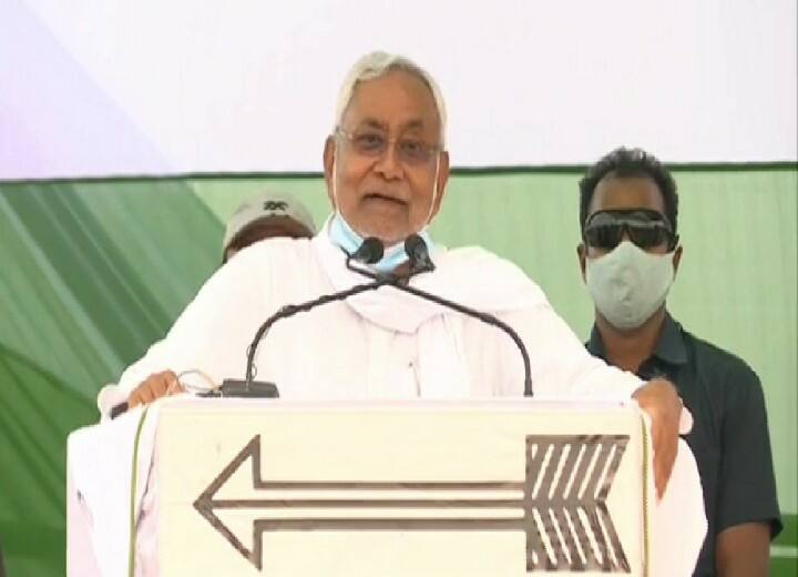 CM नीतीश ने तेजस्वी पर बोला हमला, कहा- जिन्हें क-ख का ज्ञान नहीं, वो सरकार के काम पर साध रहे निशाना CM Nitish attack on Tejashwi, said- Those who do not have knowledge of A-B, they are targeting on the work of government ann CM नीतीश ने तेजस्वी पर बोला हमला, कहा- जिन्हें क-ख का ज्ञान नहीं, वो सरकार के काम पर साध रहे निशाना