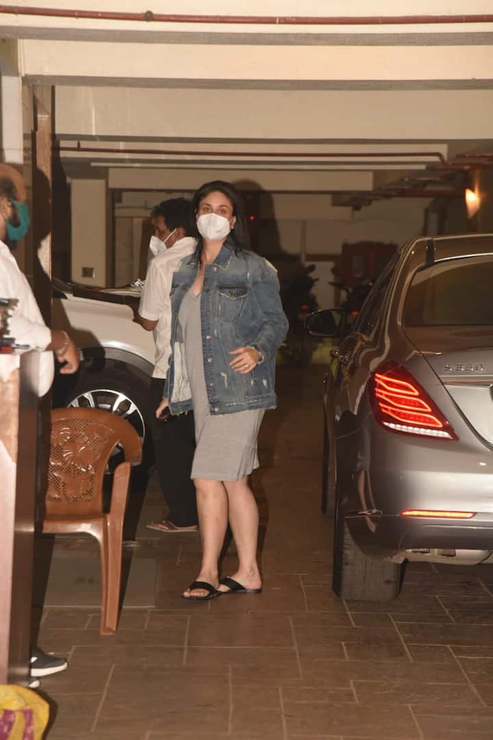 वर्क फ्रंट की बात करें, तो आने वाले समय में करीना फिल्म 'लाल सिंह चड्ढा' में आमिर खान के साथ नजर आएंगी, जो अंग्रेजी फिल्म 'फॉरेस्ट गम्प' का हिंदी रूपांतरण है. (तस्वीर: मानव मंगलानी)