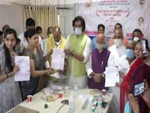 गोरखपुर: नियुक्ति पत्र पाकर भावी शिक्षकों के खिले चेहरे, सीएम योगी ने दी शुभकामनाएं