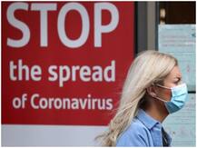 Coronavirus: संक्रमण के बढ़ते मामलों के बीच ब्रिटेन के लाखों लोग एक बार फिर सख्त लॉकडाउन की जद में