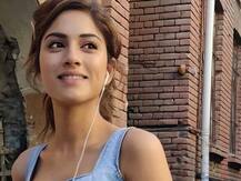 Drugs Case: एनसीबी के समन पर सपना पब्बी ने दी सफाई, बोलीं- परिवार से मिलने लंदन आईं हूं, नहीं छोड़ा देश