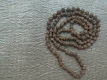 जानें किस देवी देवता की पूजा में कौन सी माला से करें जाप कि मनोकामना होगी पूरी