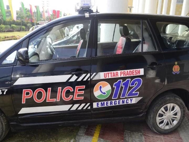 UP: अब भाषा की बाधा, शिकायत समझने में आड़े नहीं आएगी, डायल 112 कंट्रोल रूम की अनोखी पहल No Language Problem in complain to Dial 112 UP ann UP: अब भाषा की बाधा, शिकायत समझने में आड़े नहीं आएगी, डायल 112 कंट्रोल रूम की अनोखी पहल