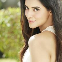 Birthday Special: सलमान, आमिर और अक्षय के साथ दी सुपरहिट फिल्में, अब बड़े पर्दे से दूर हैं असिन