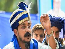 भीम आर्मी चीफ चंद्रशेखर आजाद का दावा- काफिले पर हुई फायरिंग, पुलिस ने कही बड़ी बात, मुकदमा दर्ज