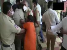 तेलंगाना उपचुनाव से पहले BJP नेता के रिश्तेदार के घर से नकदी जब्त, हिरासत में लिए गए प्रदेश अध्यक्ष