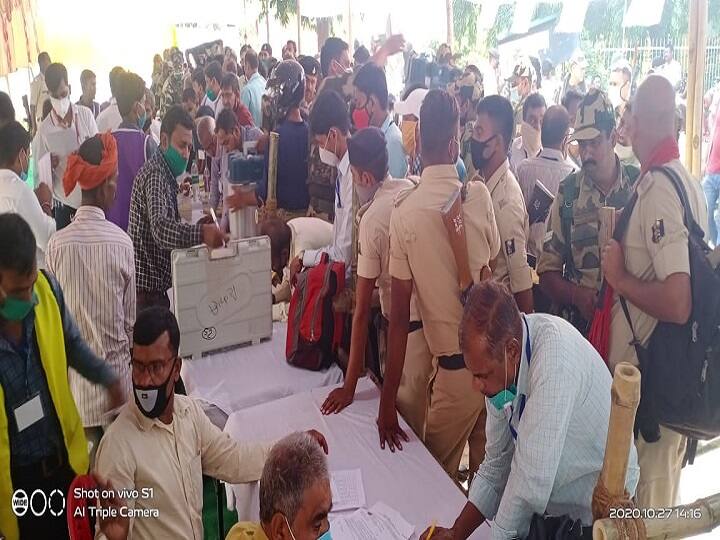 बिहार चुनाव: गया में पहले चरण के मतदान के लिए रवाना किया गया ईवीएम और वीवीपीएटी, 10 विधानसभा में कल डाले जाएंगे वोट