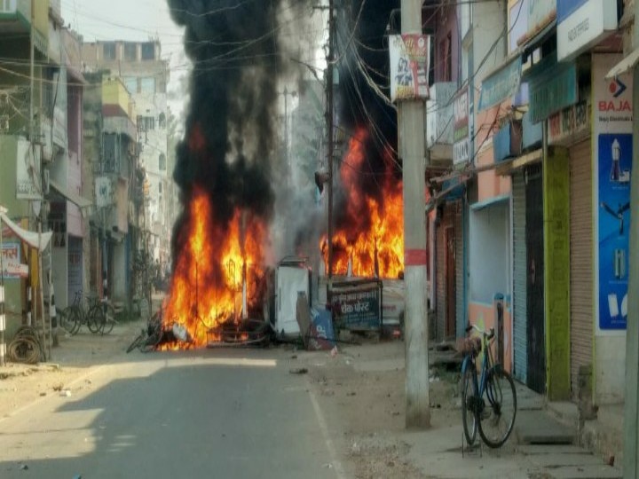 Bihar: CISF report exposed bihar police...It's not locals but bihar police who started firing.ann बिहार: मुंगेर कांड में पुलिस का दावा निकला झूठा, भीड़ ने नहीं पुलिस ने की थी फायरिंग, CISF की रिपोर्ट से खुलासा