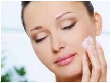 सर्दी में होंठ, त्वचा और एड़ियों के फटने की शिकायत दूर करने के लिए अपनाएं ये घरेलू नुस्खा