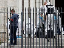 जानिए उस ‘शार्ली एब्दो’ की कहानी, जिसमे प्रकाशित पैगंबर के कार्टून को लेकर होता रहा है विवाद