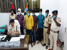 बिहार : जदयू नेता पर फायरिंग और हत्या मामले में हथियार समेत 5 अपराधी गिरफ्तार